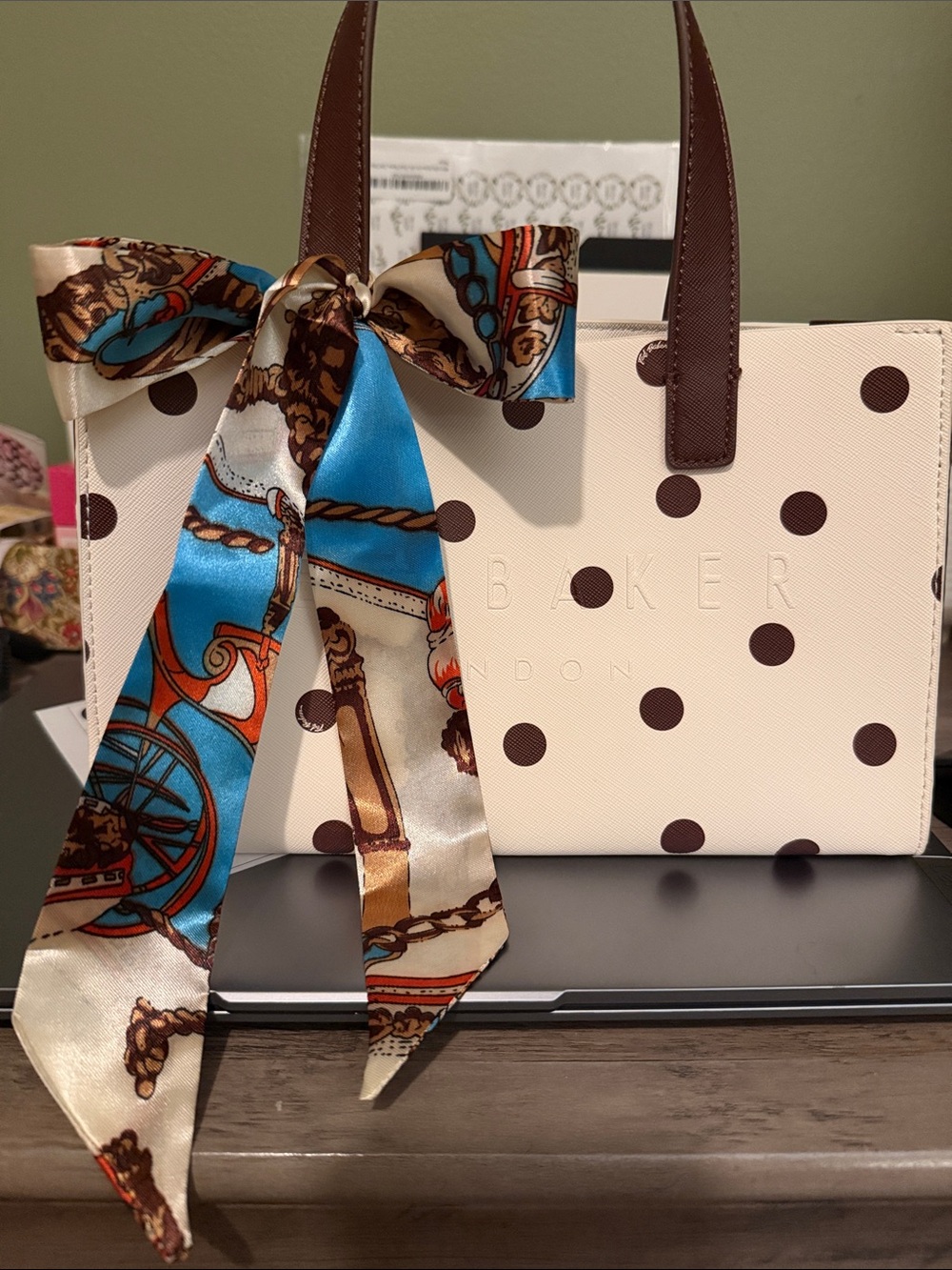 Ted Baker NWT Suricon Small Cream Tote Bag with Brown Polka Dots Top Handles - Picture 6 of 6